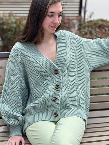 Crop Sweaters/Cardigan, Oversize, One-Size-Fit-All. - touchofsouth